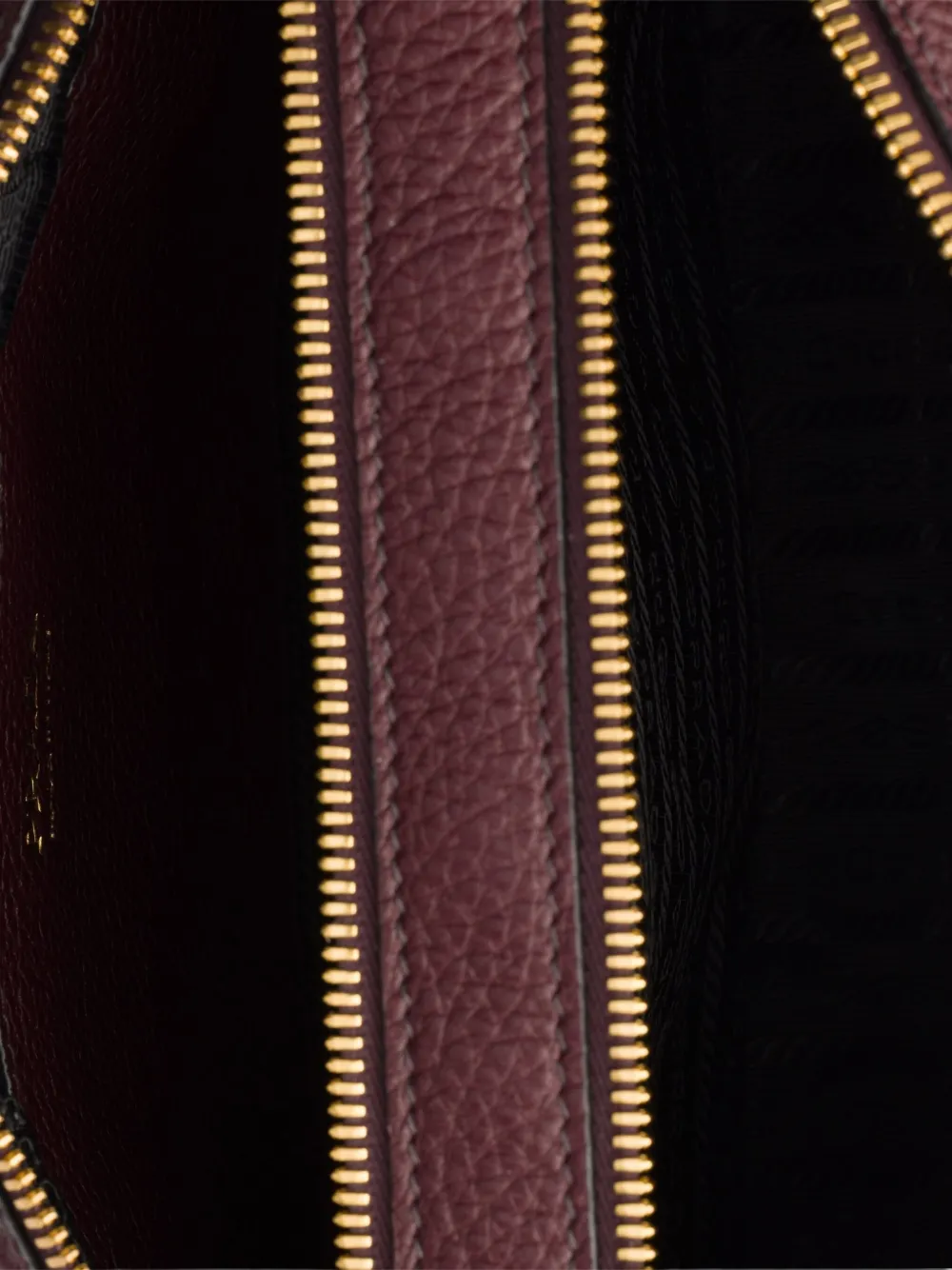 Prada small leather shoulder bag Bruin