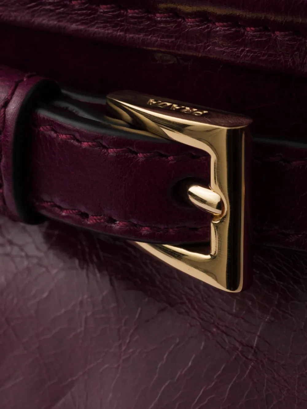 Prada Bonnie buckle-fastening leather shoulder bag Rood