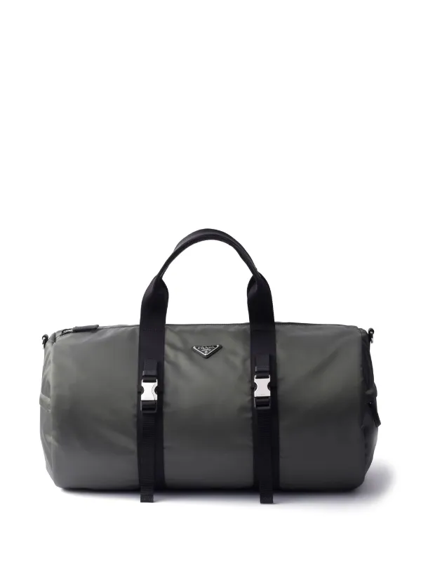 Prada リナイロン ダッフルバッグ | ブルー | FARFETCH JP Prada リナイロン ダッフルバッグ | ブルー | FARFETCH JP