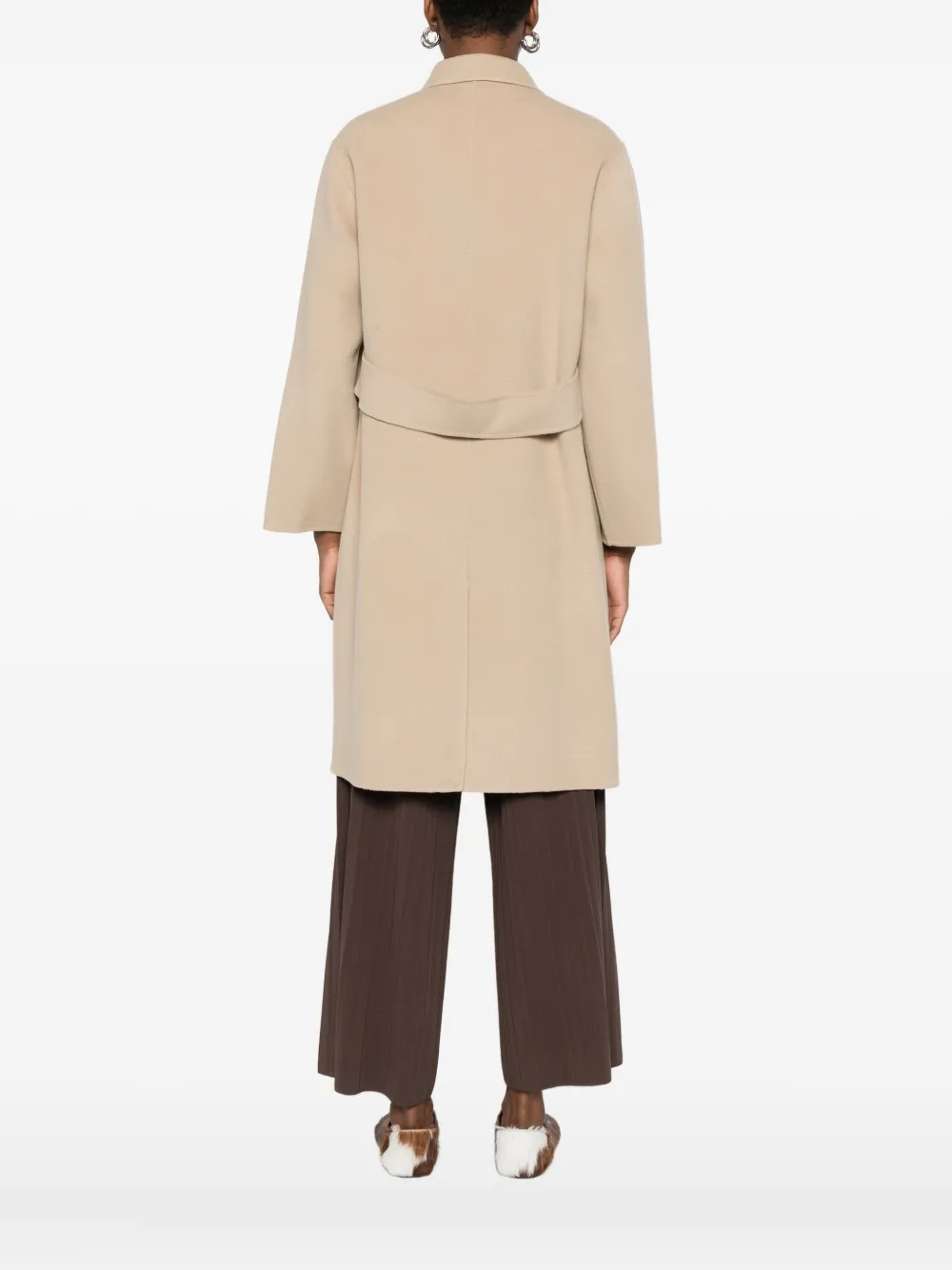 Weekend Max Mara Patch-pocket Button Coat In Neutral