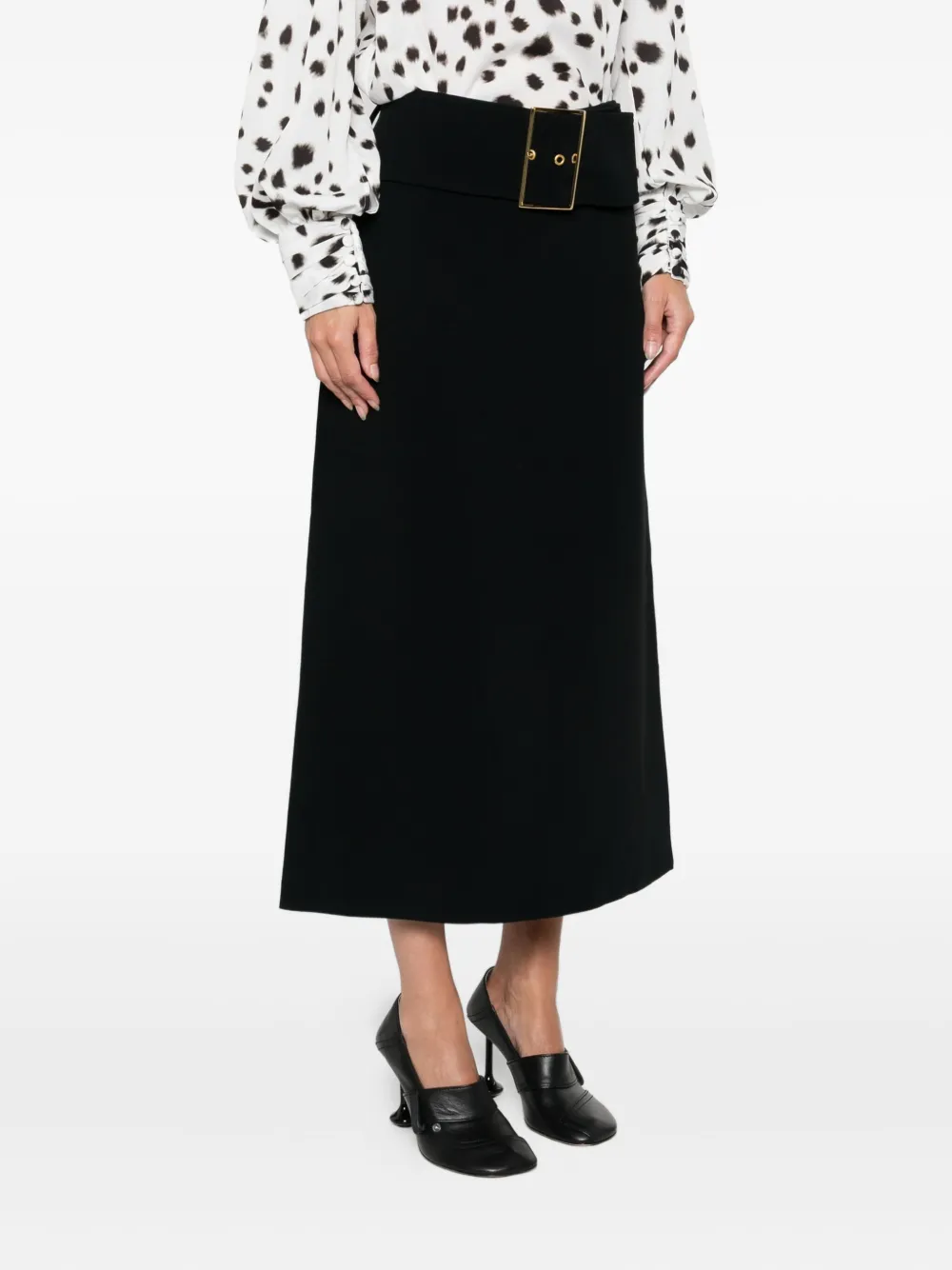 Rowen Rose Buckle Mini Skirt In Black