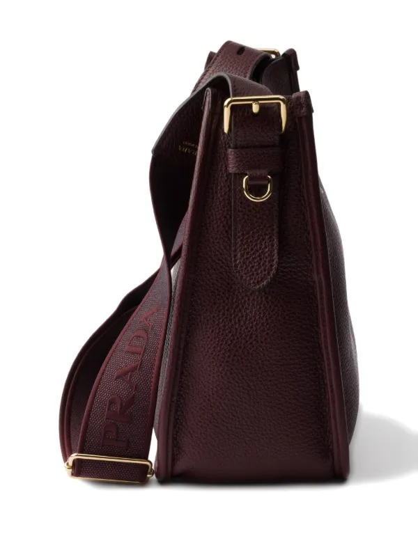 Prada トライアングルロゴ ショルダーバッグ | レッド | FARFETCH JP Prada トライアングルロゴ ショルダーバッグ | レッド | FARFETCH JP