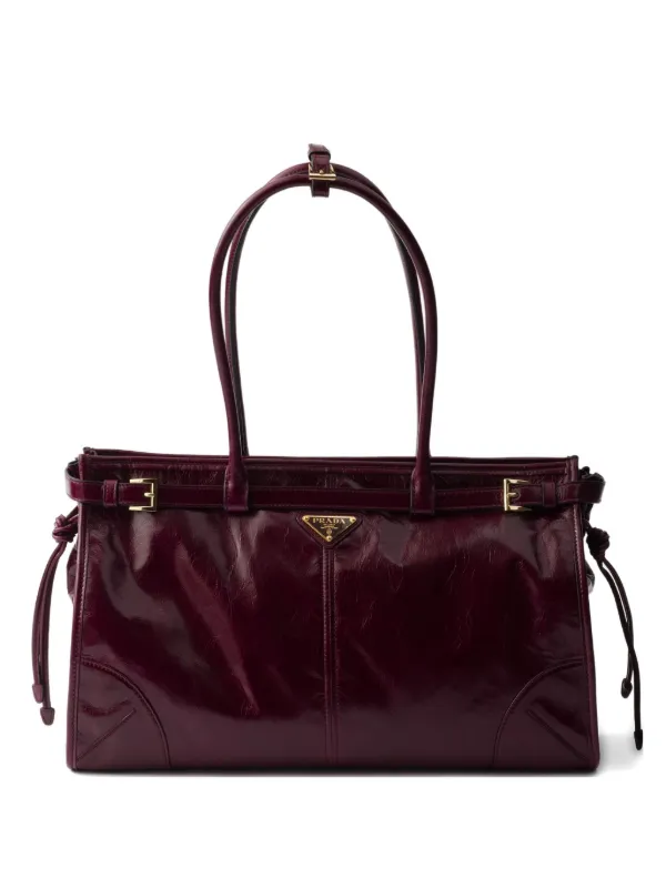 Prada エナメルレザー ショルダーバッグ Prada