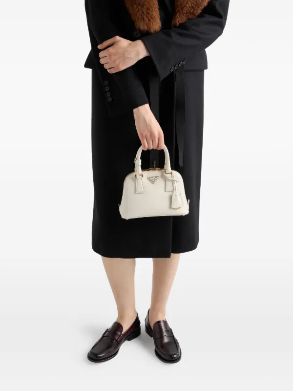 Prada プロムナード サフィアーノレザーミニバッグ | ホワイト