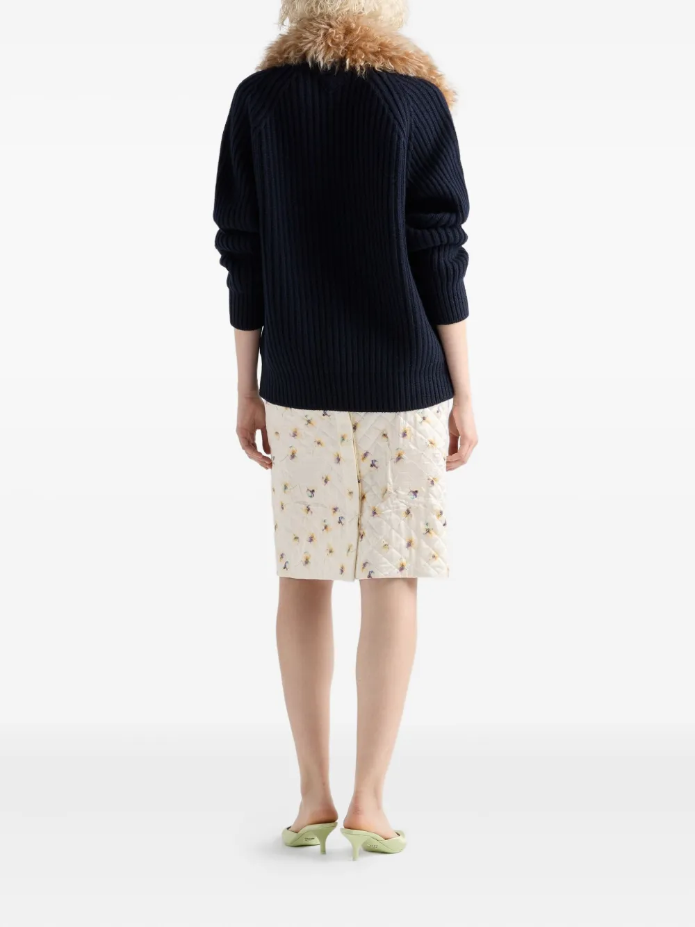 Prada Gewatteerde mini-rok met bloemenprint Beige