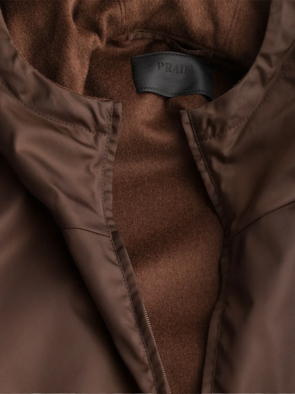 Prada Re-Nylon jack met capuchon Bruin