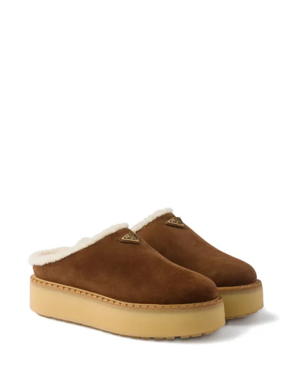 Prada shearling-lined Suede Mules | Brown | FARFETCH