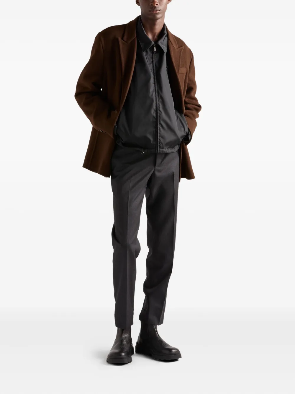 Prada Jack met rits en triangelvormig logo Zwart