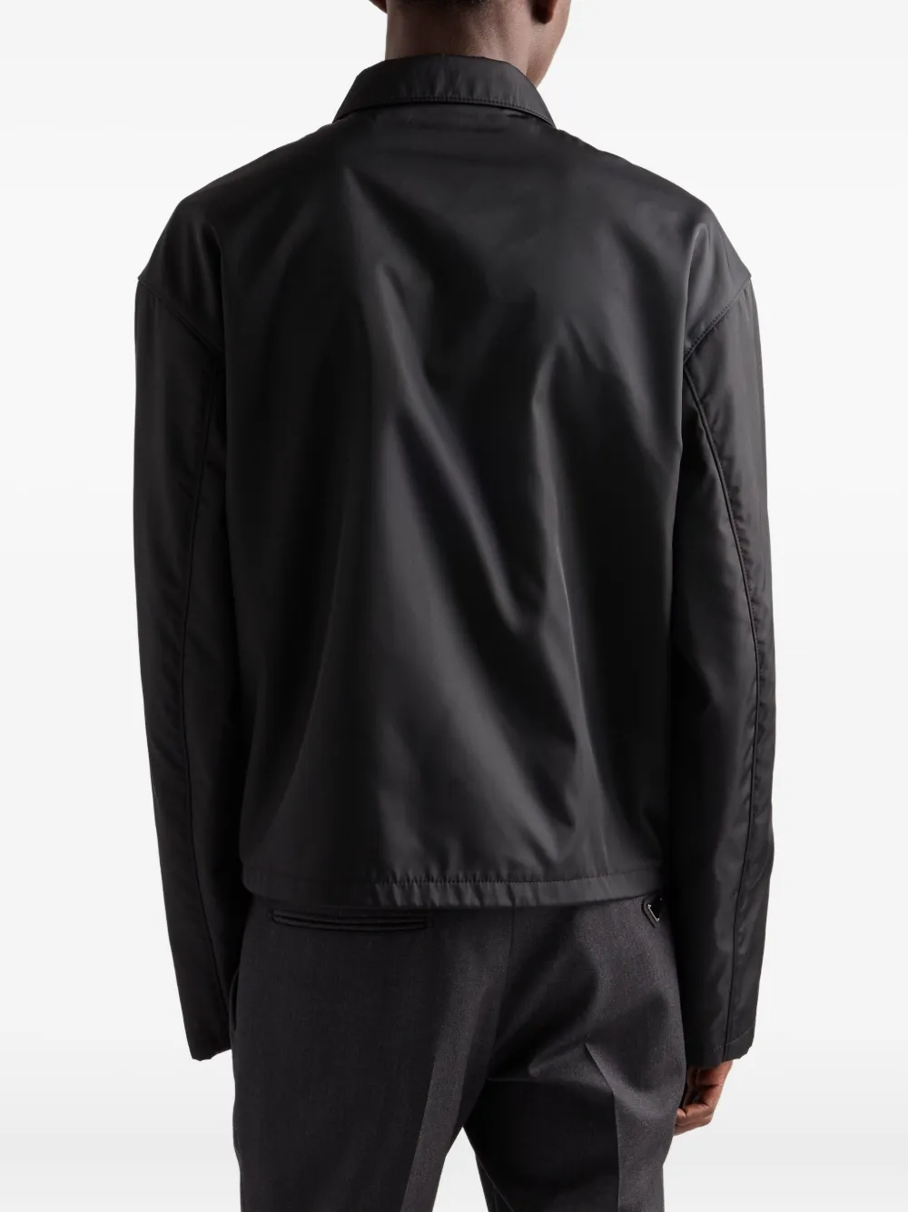 Prada Jack met rits en triangelvormig logo Zwart