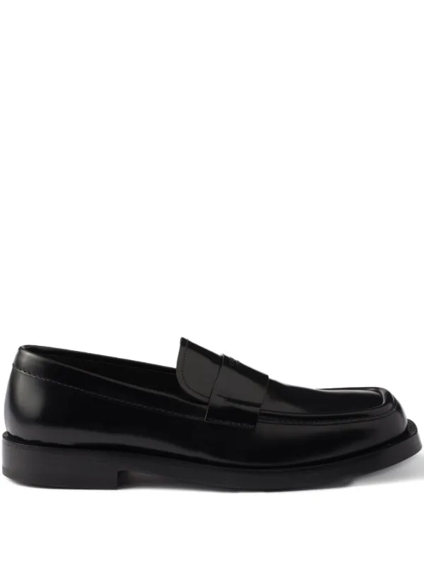 Prada レザーローファー | ブラック | FARFETCH JP