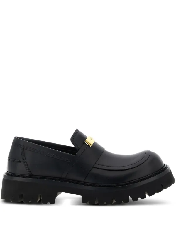 【関税込み】Moschino ブラック バックル ローファー Moschinoのブラック バックル ローファーがセール中