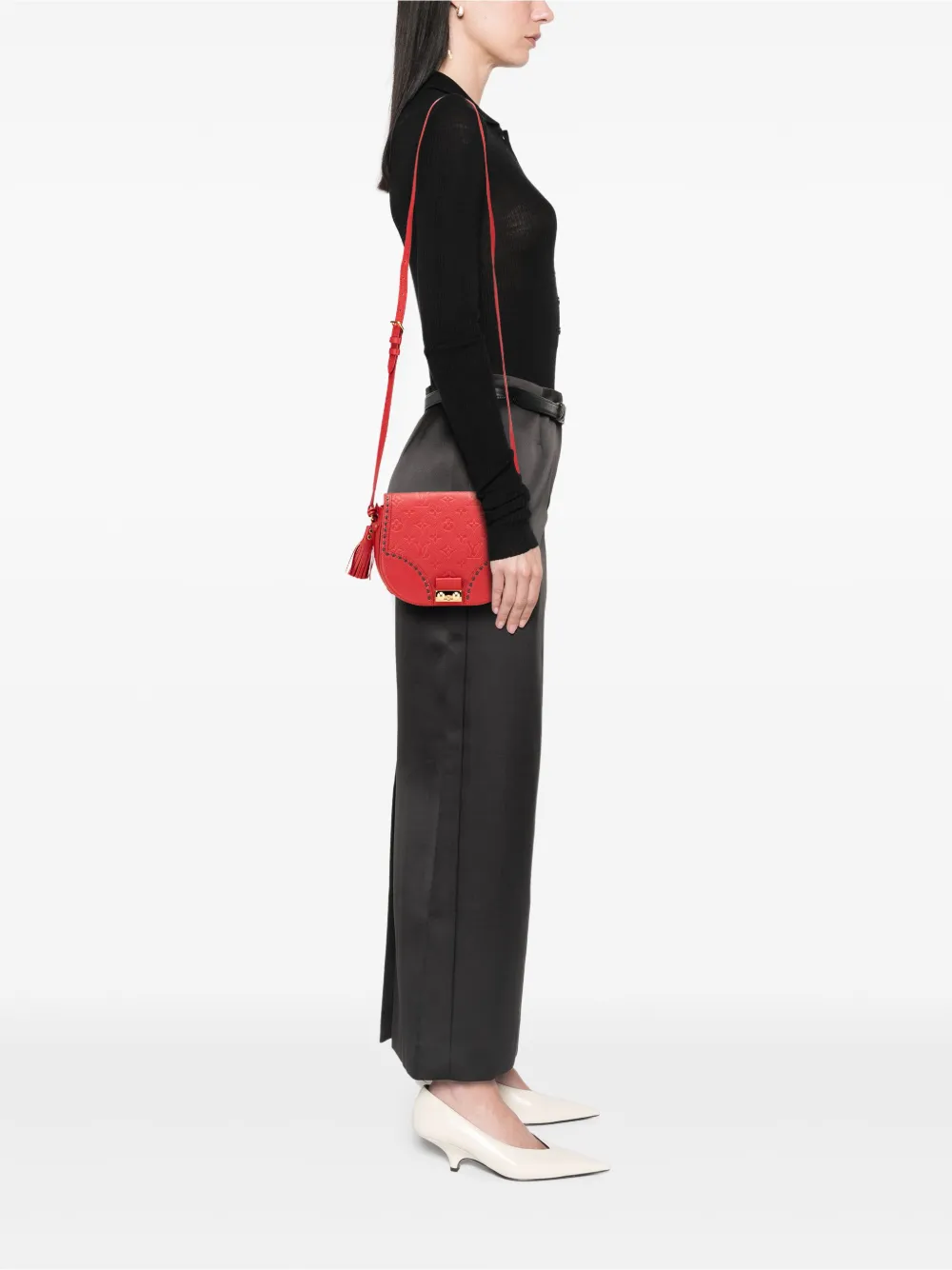 Louis Vuitton Pre-Owned 2016 Monogram Empreinte Junot crossbody bag | Pre-Owned | Image 2