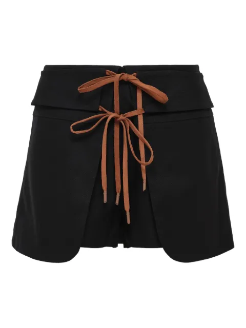 Alexia shorts de tiro alto con cordones