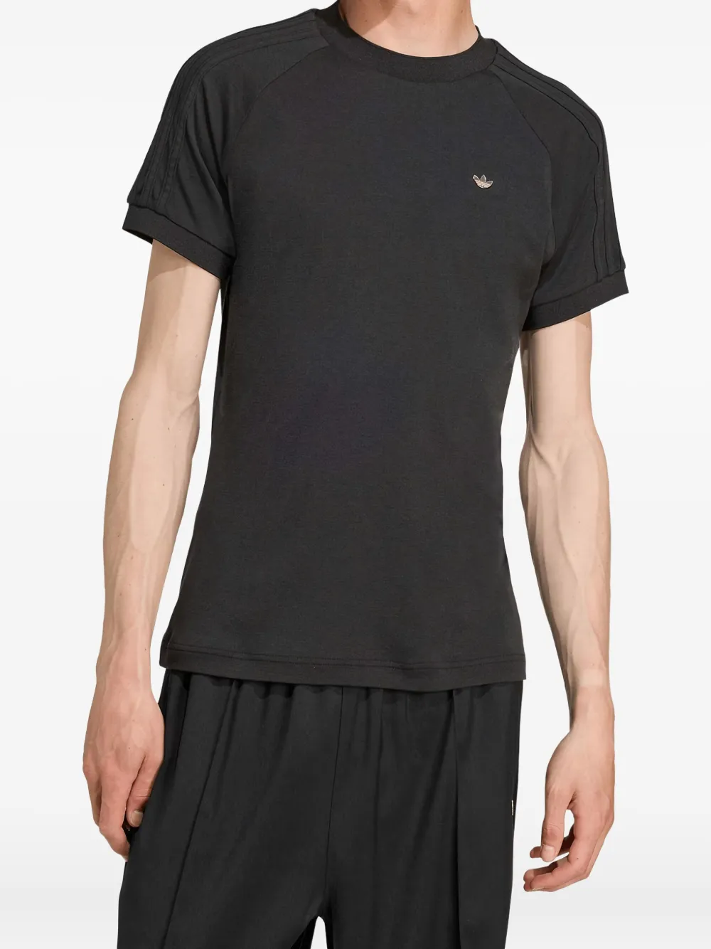 adidas T-shirt met raglan mouwen Zwart
