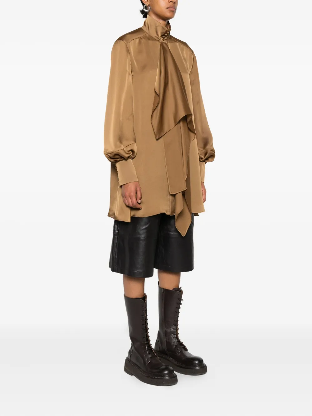 sacai Blouse met hoge hals en ruches Bruin