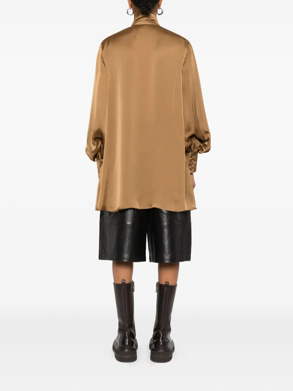 sacai Blouse met hoge hals en ruches Bruin