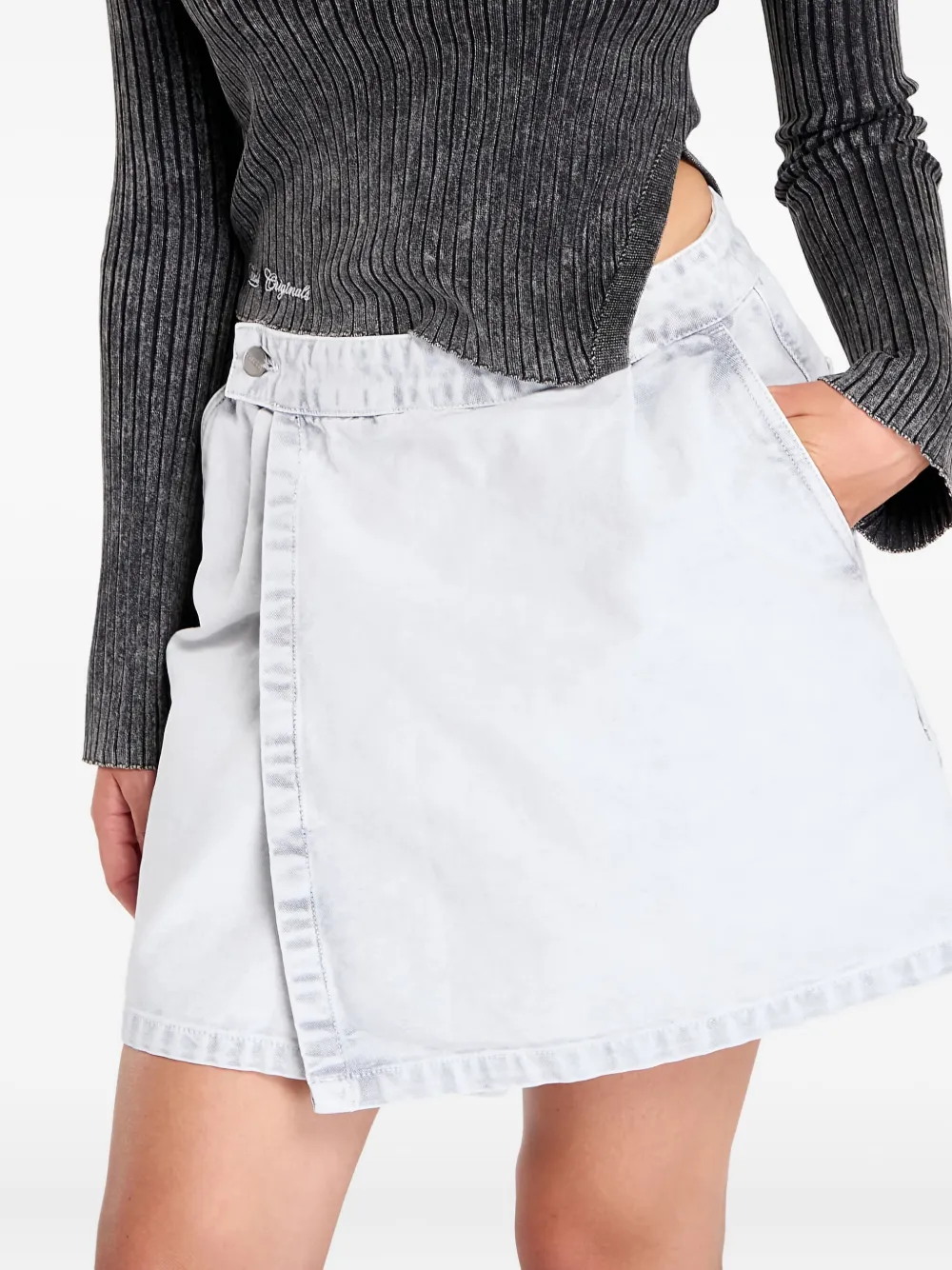 Carhartt WIP Emery mini-wikkelrok met gewikkelde voorkant Grijs