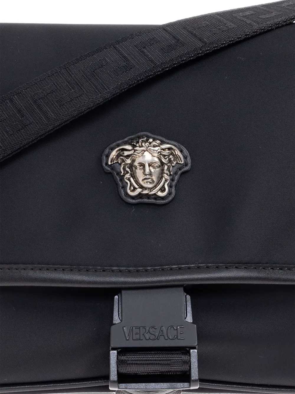 Versace La Medusa messengertas met gesp Zwart