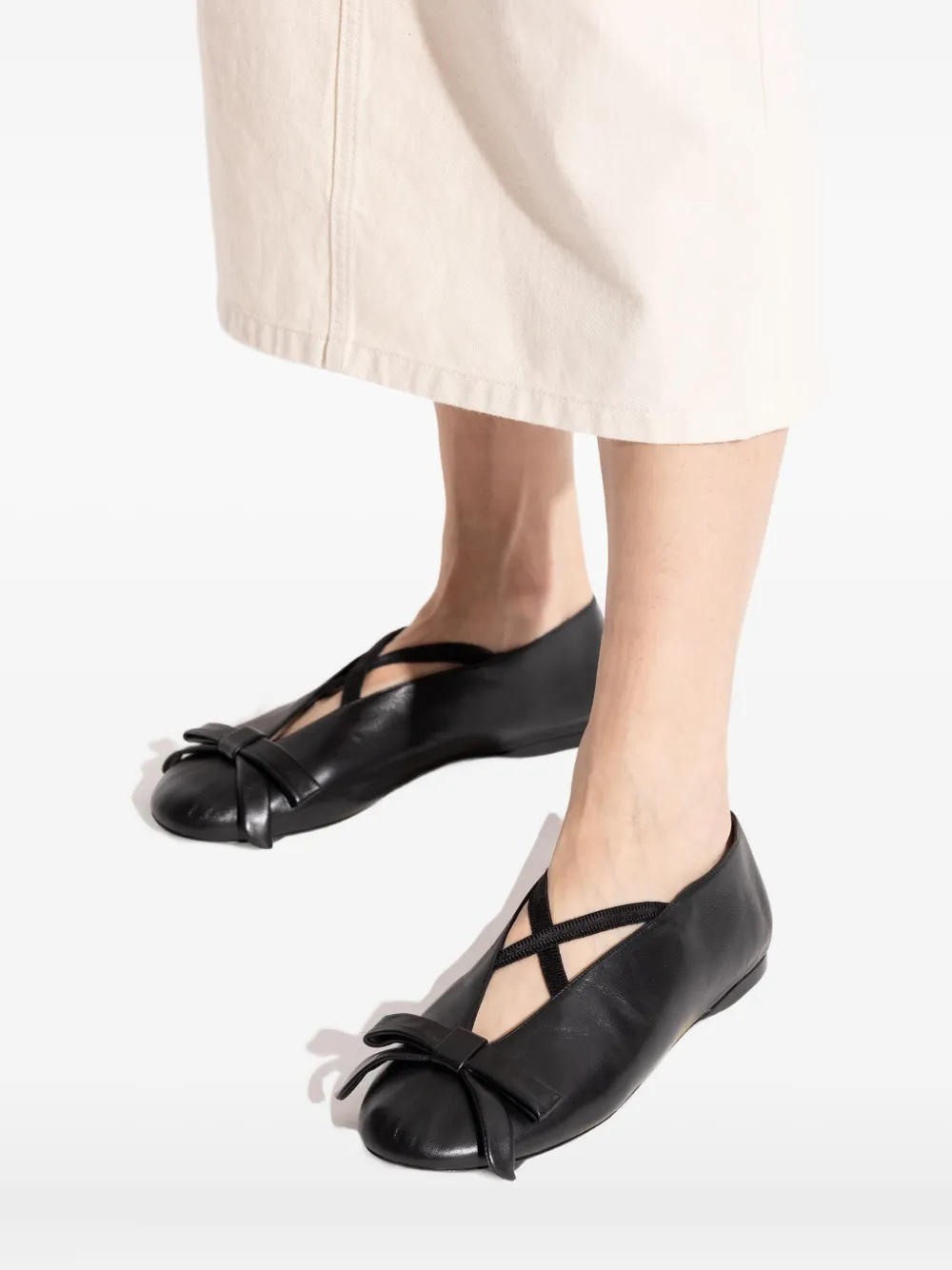 Moschino bow-detail leather ballet flats Black