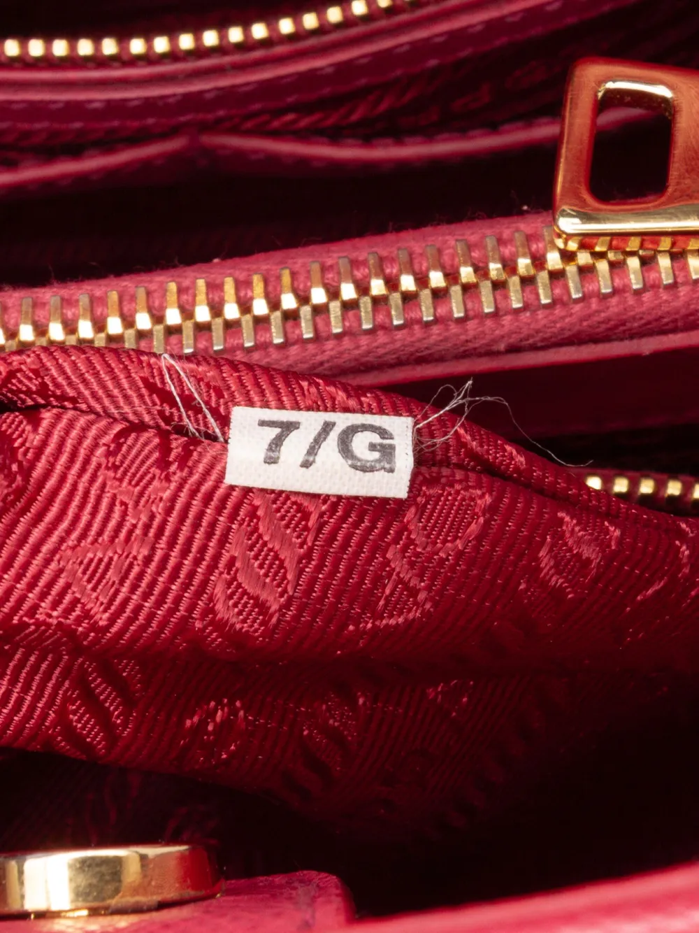 Prada Pre-Owned 2013-2025 ミディアム サフィアーノルクス