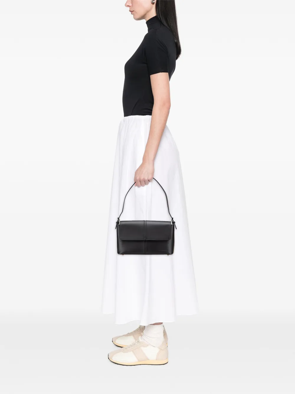 Burberry Pre-Owned 2000-2017 Leather Flap shoulder bag | Pre-Owned | Image 2