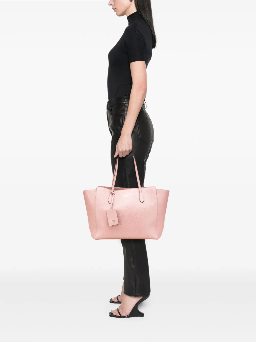 Gucci Pre-Owned 2016-2025 Medium Leather Swing tote bag | Pre-Owned | Image 2