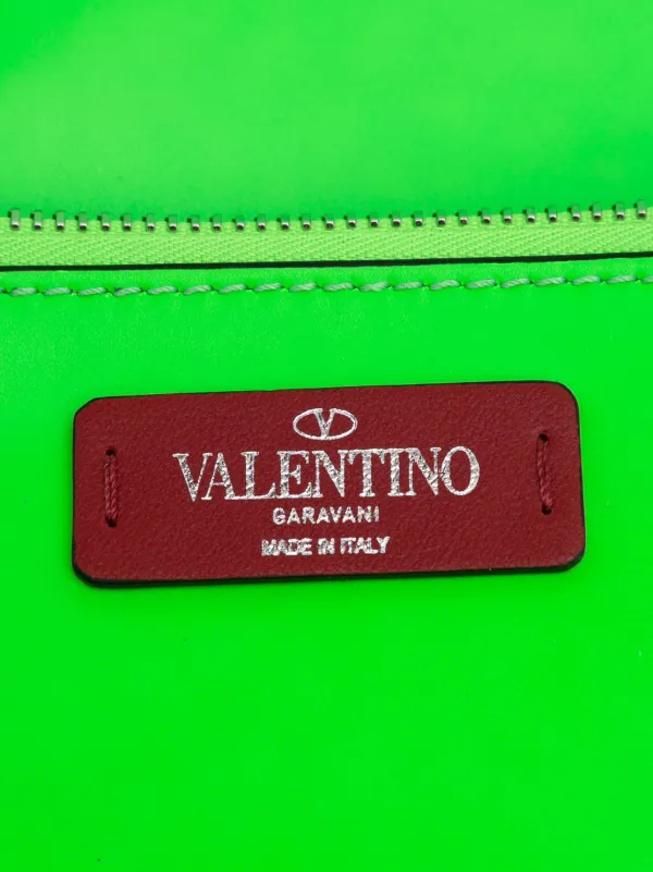 Valentino Garavani Pre-Owned 2018-2025 Leather VLTN Satchel