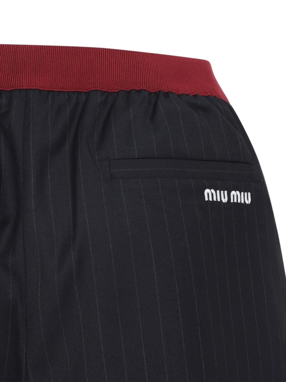 Miu pinstripe elasticated-waist shorts Blauw