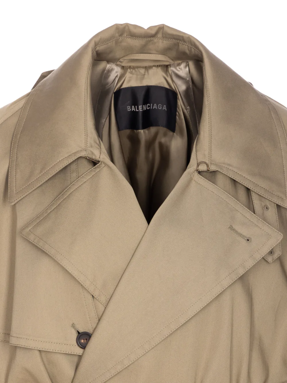 Balenciaga Trenchcoat met dubbele rij knopen en gedrapeerde hals Beige