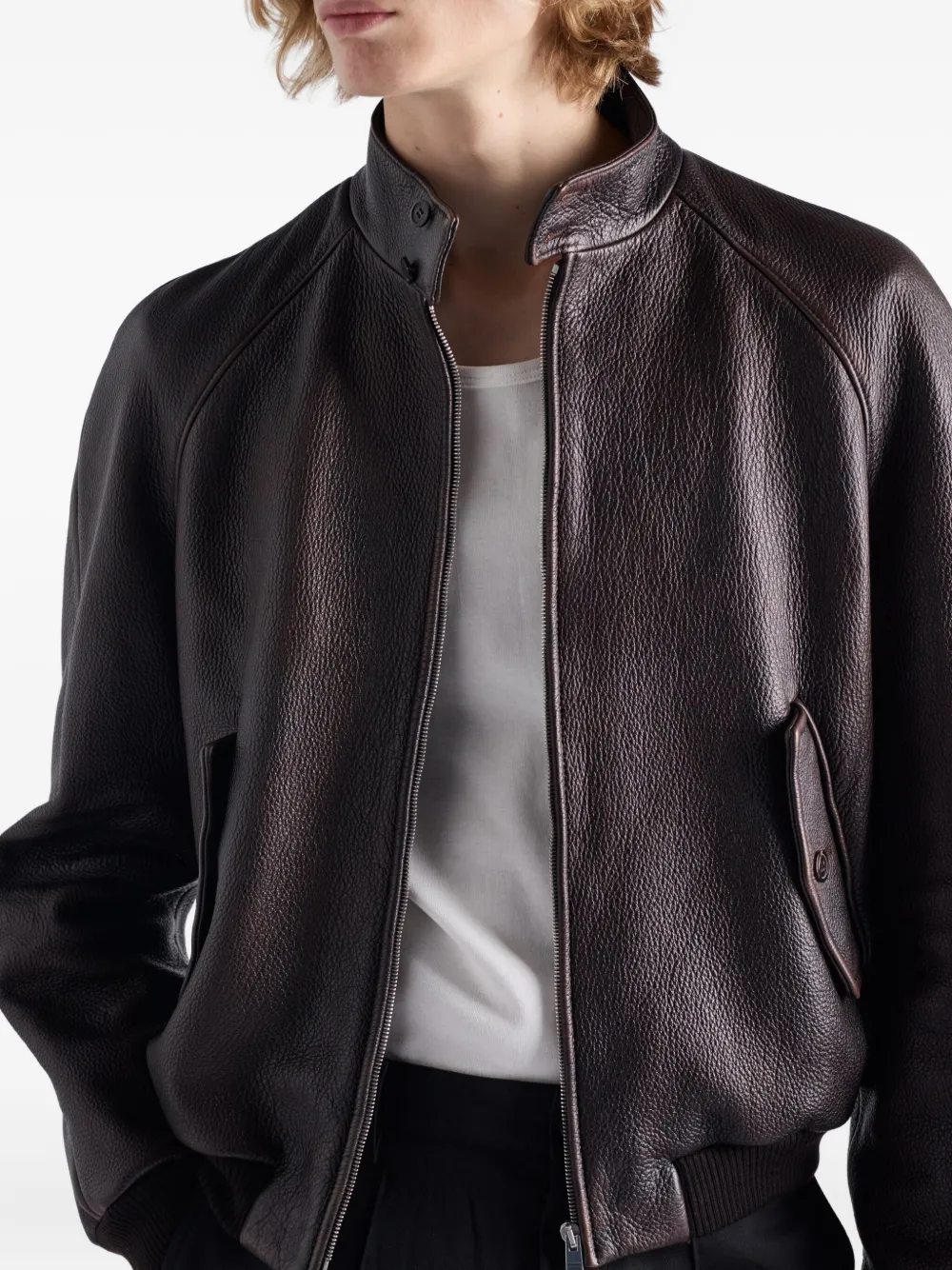 Prada Bomberjack met klepzak en raglan mouwen Bruin