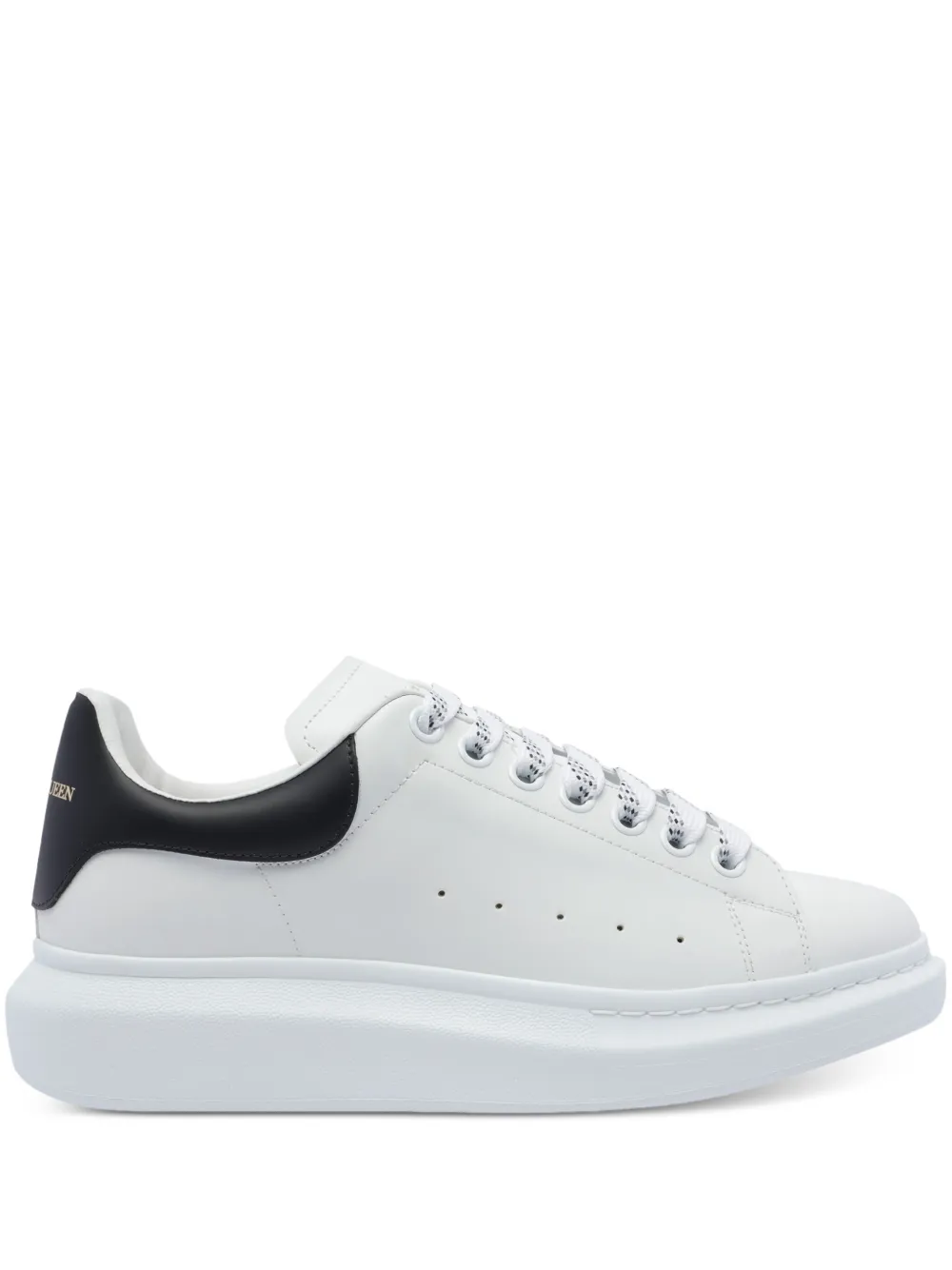 Alexander McQueen Oversized leather lace-up sneakers - ホワイト Alexander McQueen Oversized leather lace-up sneakers - ホワイト