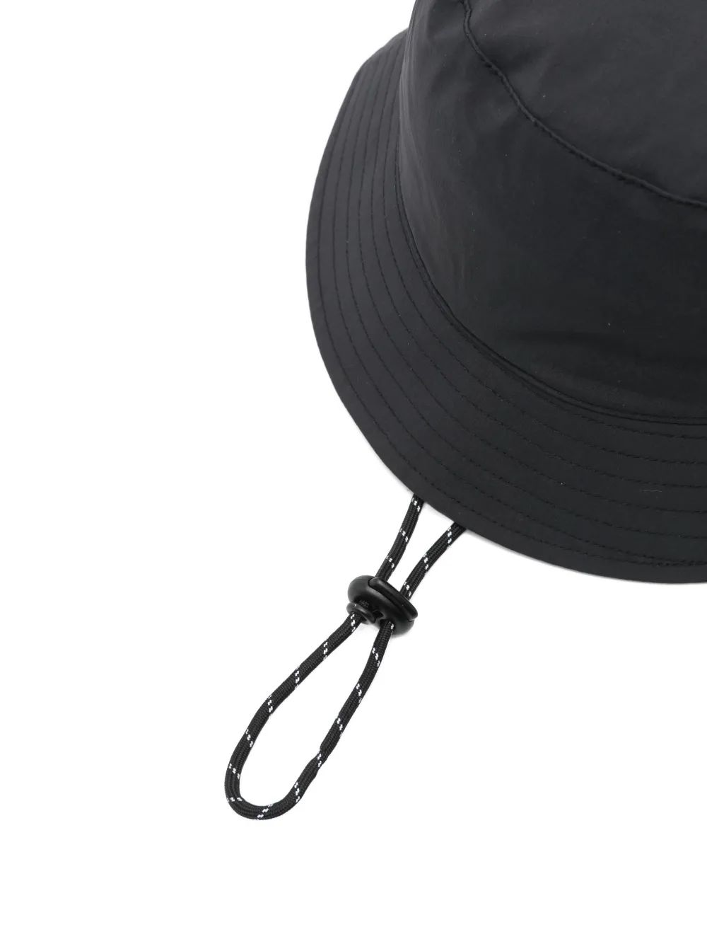 Carhartt WIP Bowden vissershoed met logopatch - Zwart