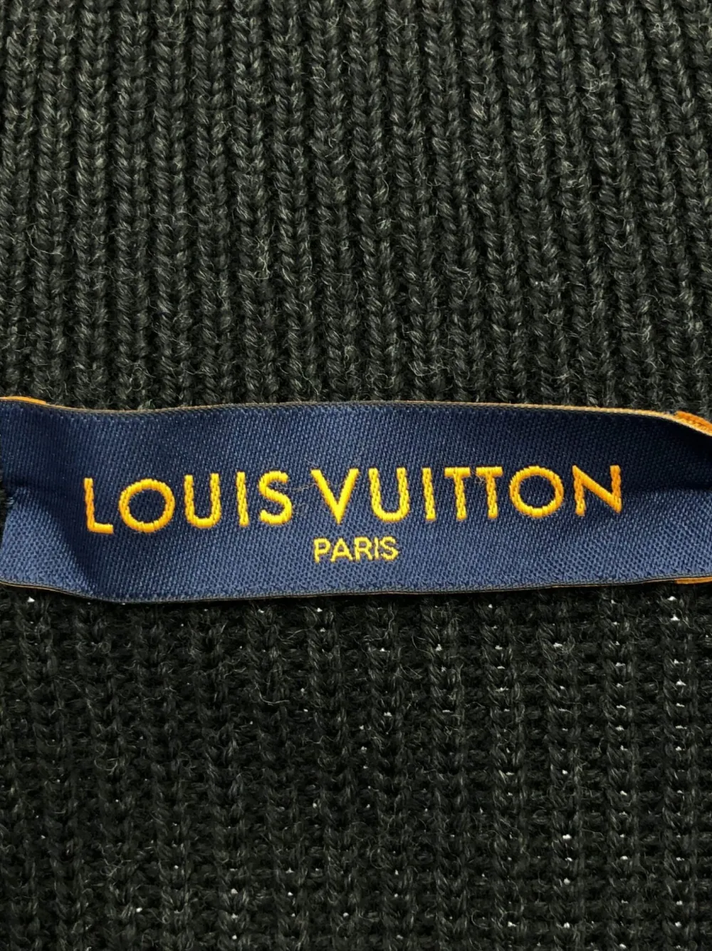 Pre-owned Louis Vuitton 2010s Wool Half-zip Sweater In Black