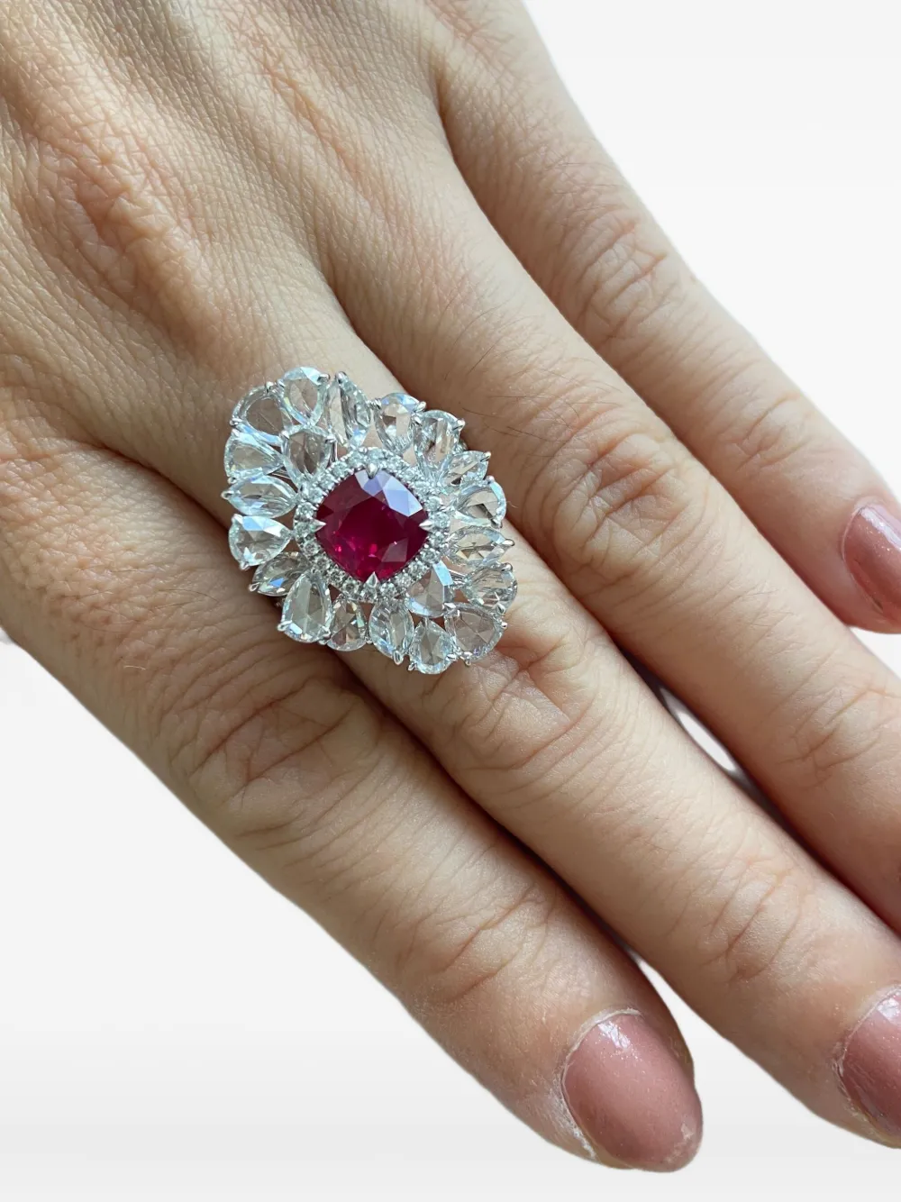 HYT Jewelry 18K white gold ruby and diamond ring - シルバートーン HYT Jewelry 18K white gold ruby and diamond ring - シルバートーン