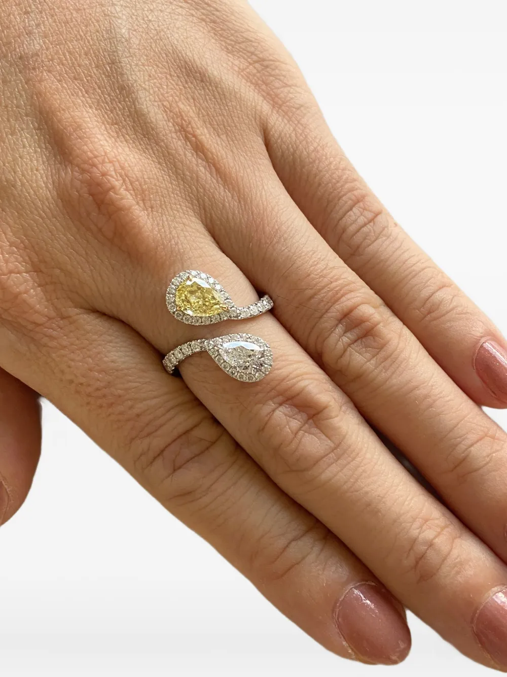 HYT Jewelry 18K white gold pear diamond ring - シルバートーン HYT Jewelry 18K white gold pear diamond ring - シルバートーン