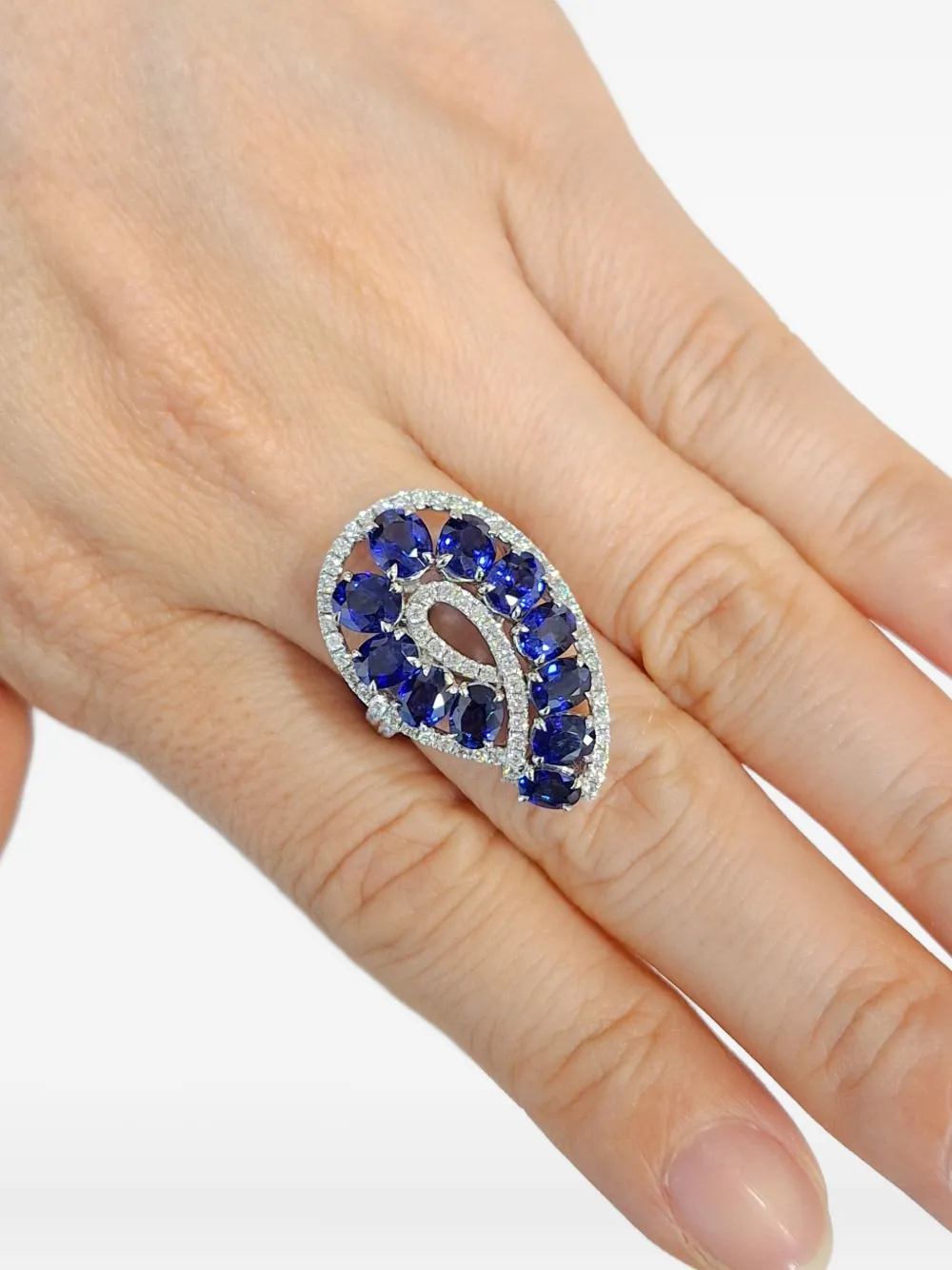 HYT Jewelry 18K white gold Cocktail sapphire and diamond ring - HYT Jewelry 18K white gold Cocktail sapphire and diamond ring -