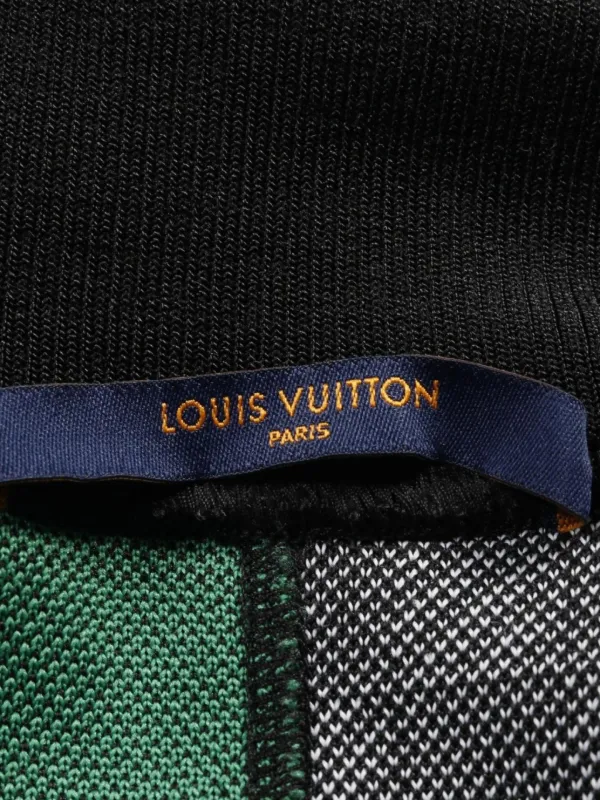 専用ページLouis Vuitton Amen Break XSグラフィックロゴ 専用ページLouis Vuitton Amen Break XSグラフィックロゴ - メルカリ