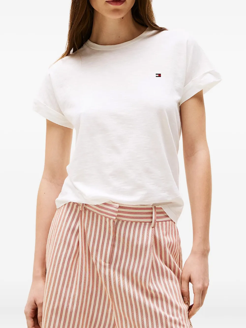Tommy Hilfiger T-shirt met geborduurd logo en omgeslagen mouwen Wit