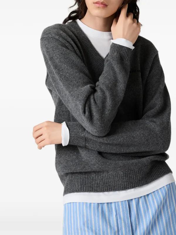 miu miu グレー ニットセーター Miu Miu インターシャロゴ セーター | グレー | FARFETCH JP