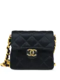 CHANEL Pre-Owned 1990 Classic Flap crossbody bag - Black