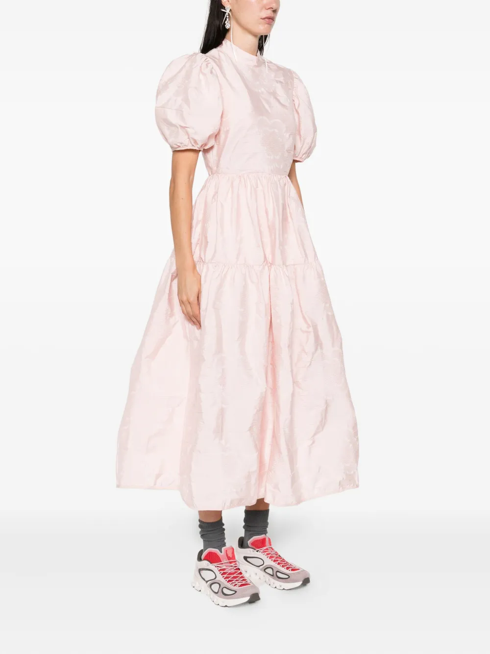 Cecilie Bahnsen puff-sleeve tiered midi dress Roze
