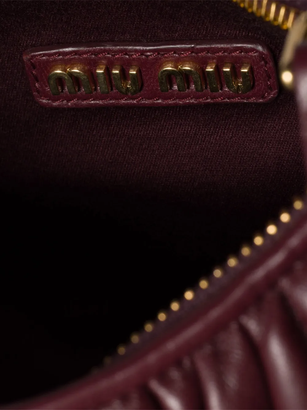 Miu Miu Wander Matelassé Shoulder Bag In Red