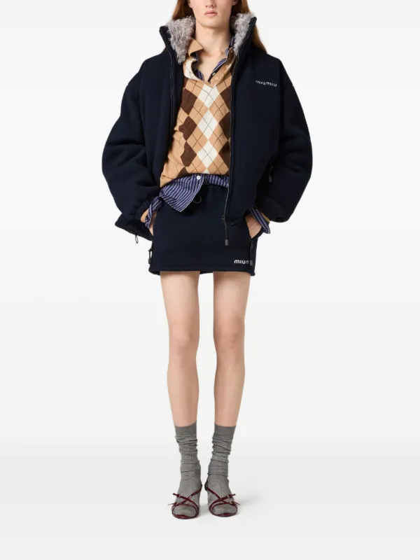 miu miu アーガイル柄ニットセーター ミュウミュウ23年秋冬ウェアが伊勢丹新宿に、“ユニフォーム”風