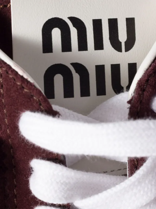 Miu Miu プリュム スニーカー | レッド | FARFETCH JP