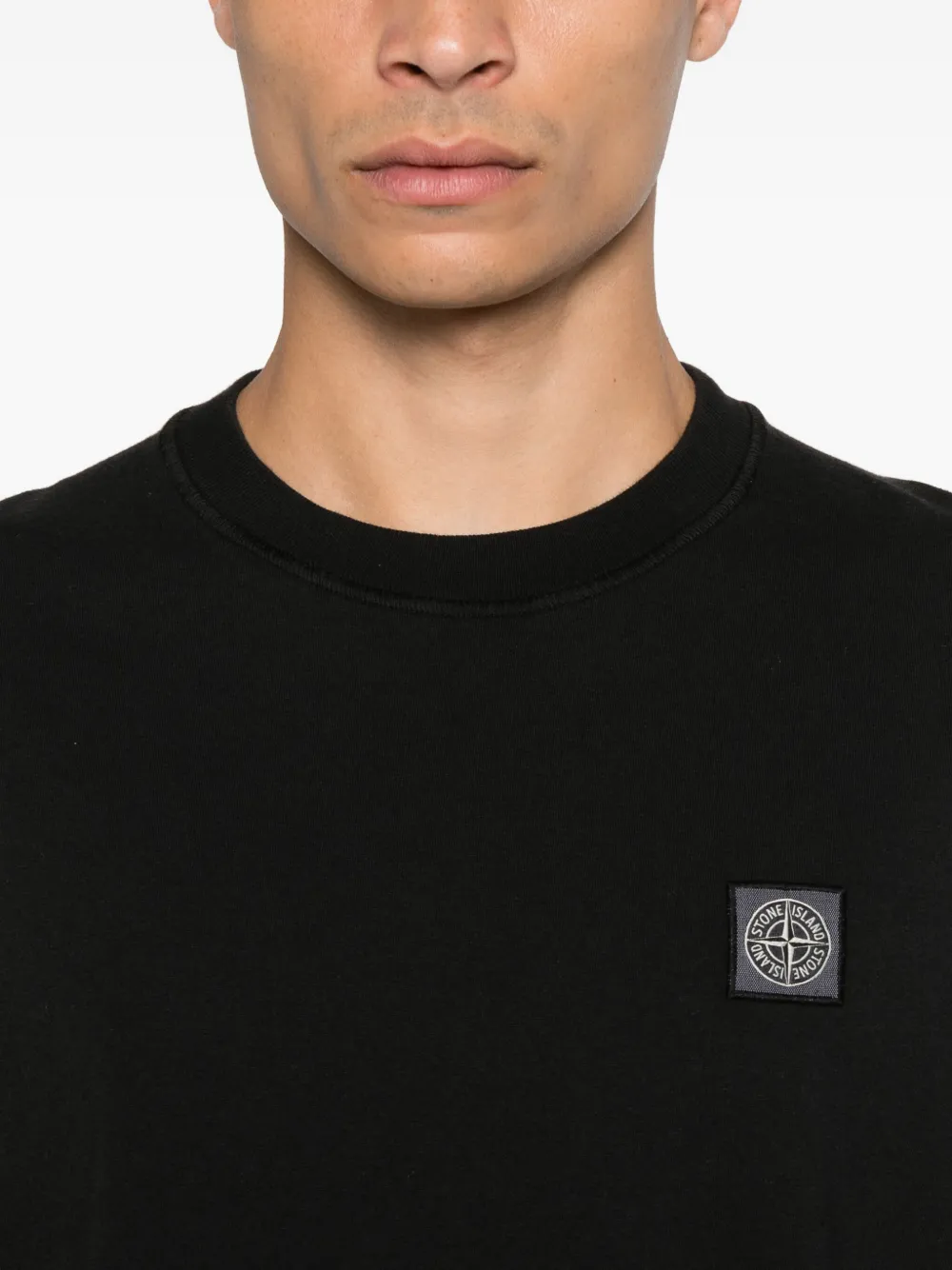 Stone Island logo-patch cotton T-shirt Zwart