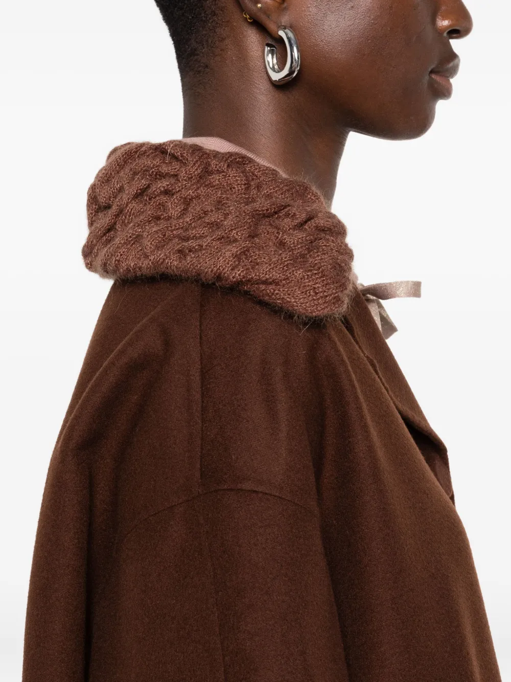 Fabiana Filippi Jack met knopen en getextureerde kraag Bruin