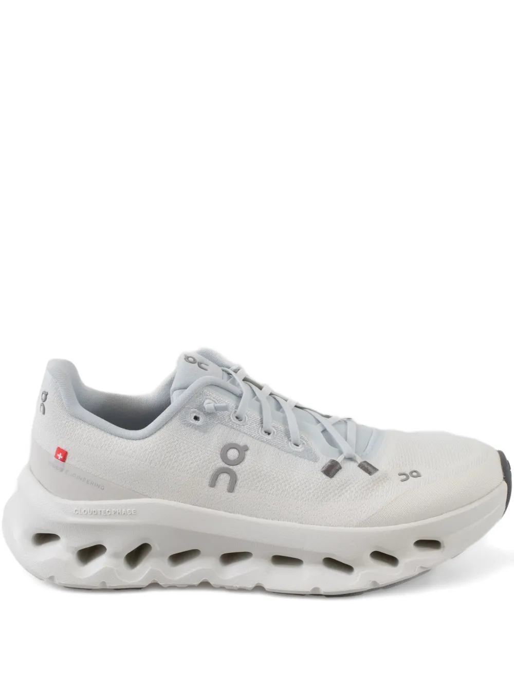 Cloudtilt sneakers