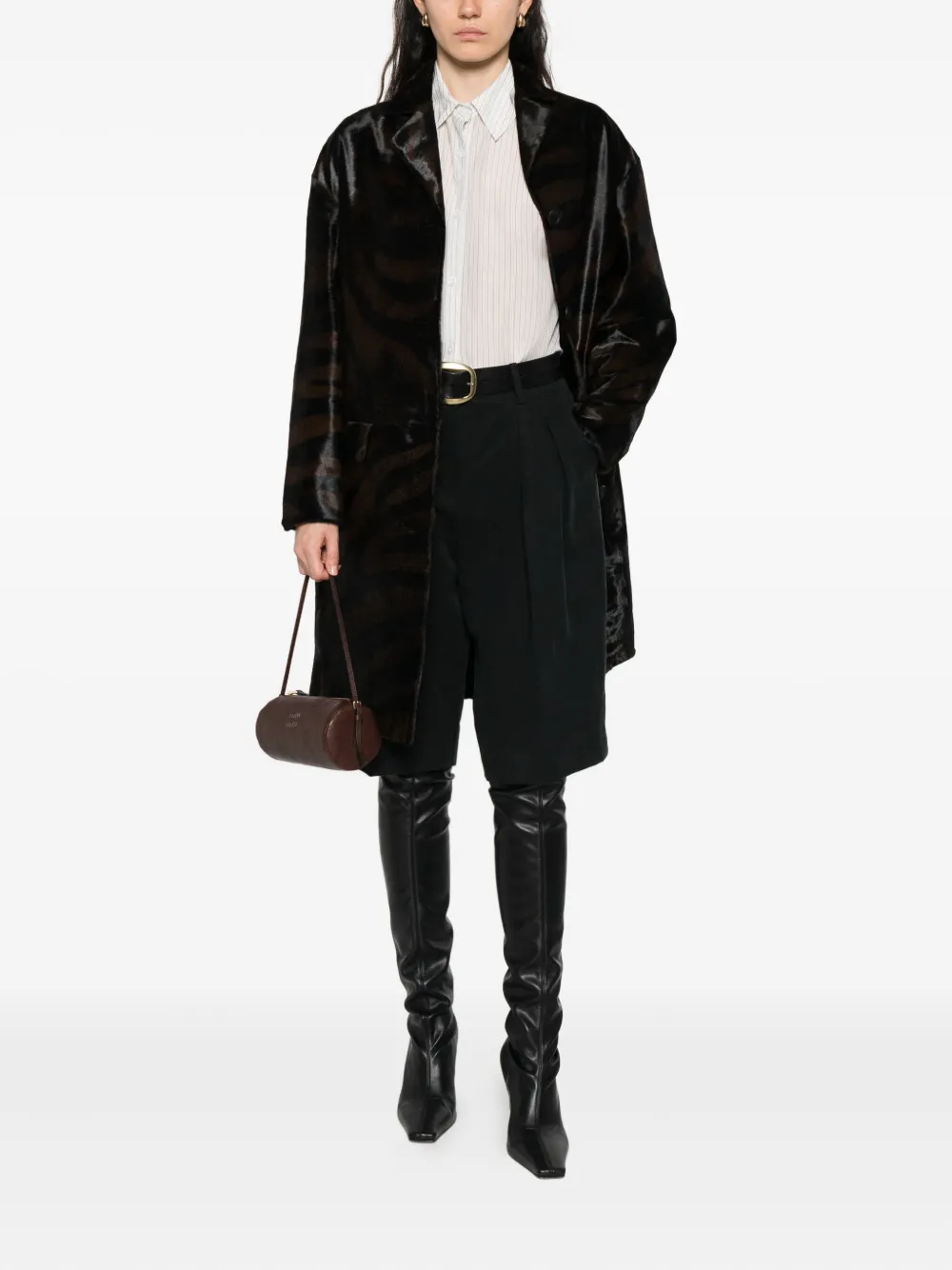 Salvatore Santoro button-fastening shearling coat | Faux Fur & Shearling Jackets | Image 2
