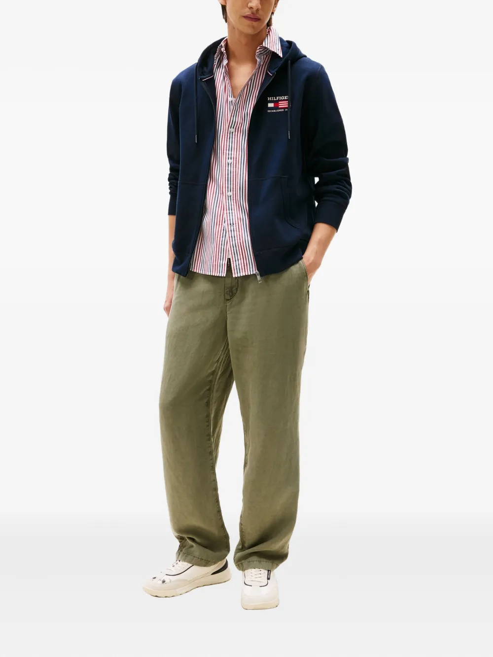 Tommy Hilfiger embroidered-logo hoodie | Hoodies | Image 2