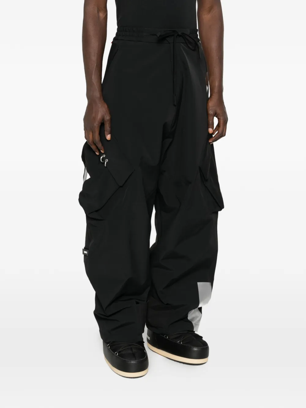  Templa X We11done Catalyst Cargo Pants - Black 